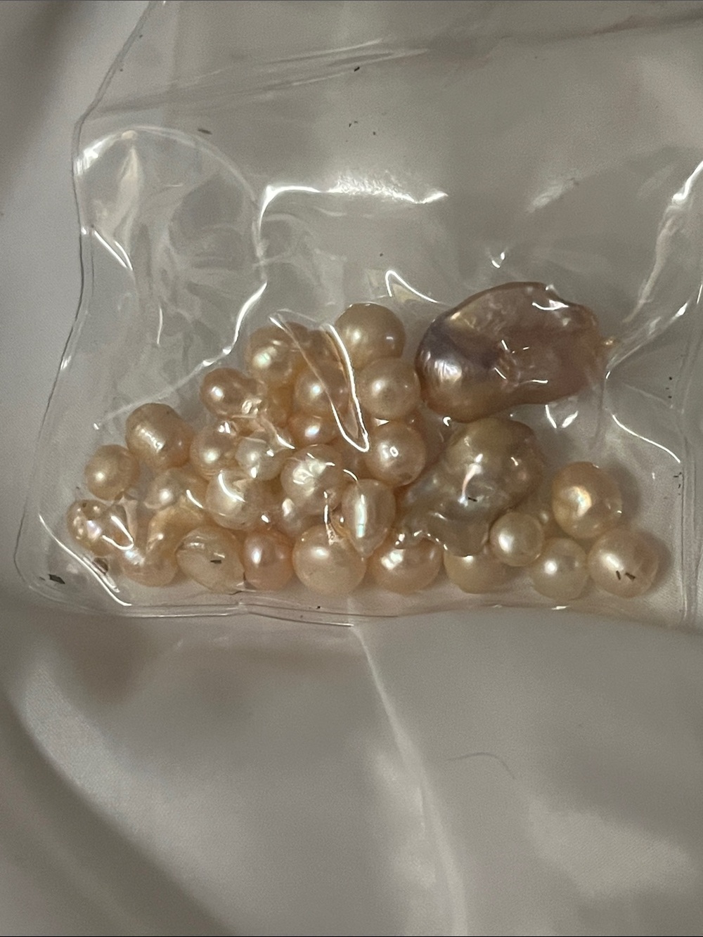 Loose Freshwater Pearls - Peachy Cream Tones